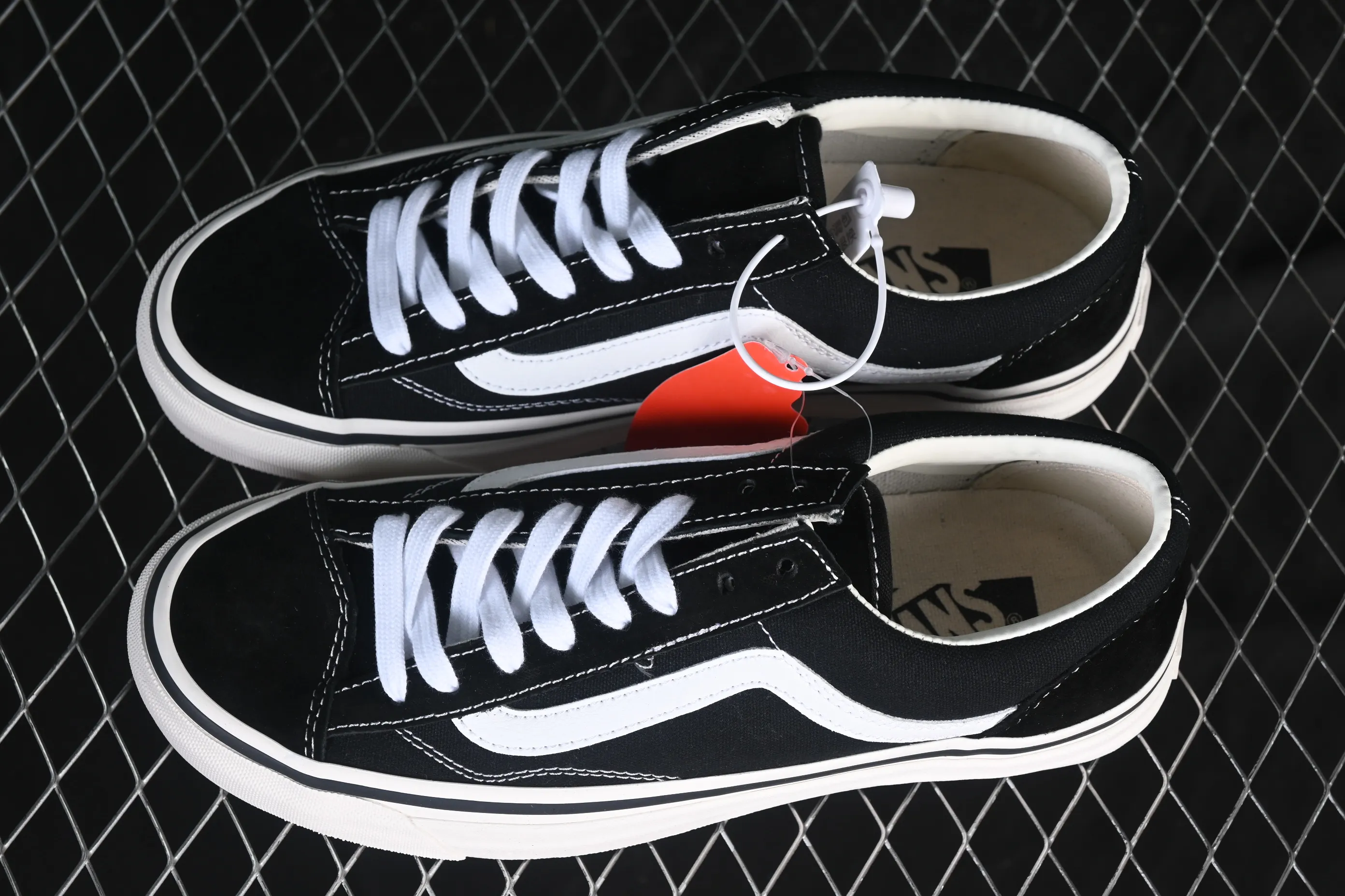 All categories Vans Vans series Vans Low Vans low-top Vans Old Skool 36 Vans high-end branch low-top retro casual sneakers VN000D2GBA2
